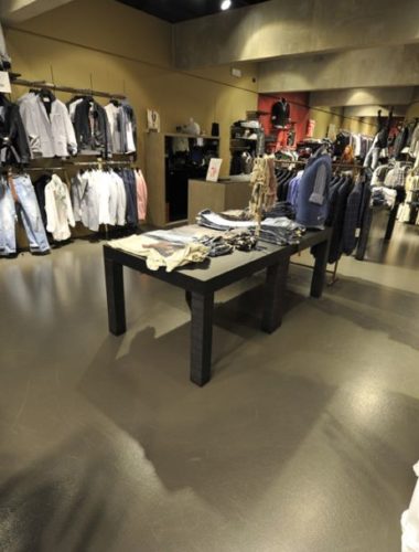 NEGOZI_SHOPS_SHOW_ROOMS_NORD_RESINE_20